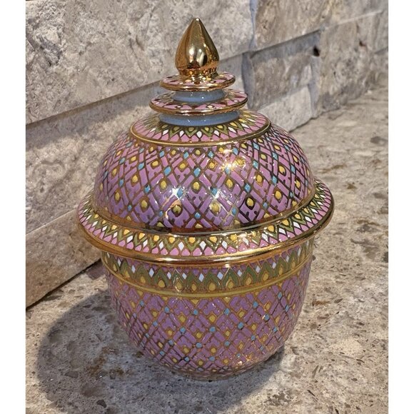 Vintage Thai Benjarong Porcelain  Bowl w/Lid Hand Painted Enamel Pink Gold 4” - Picture 6 of 7